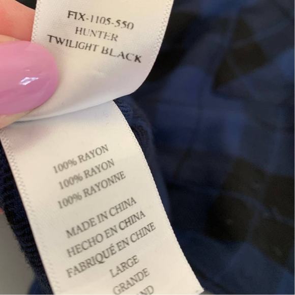 Rails Hunter Plaid Long Sleeve Button Down Top Twilight Black Blue Large - Picture 7 of 9